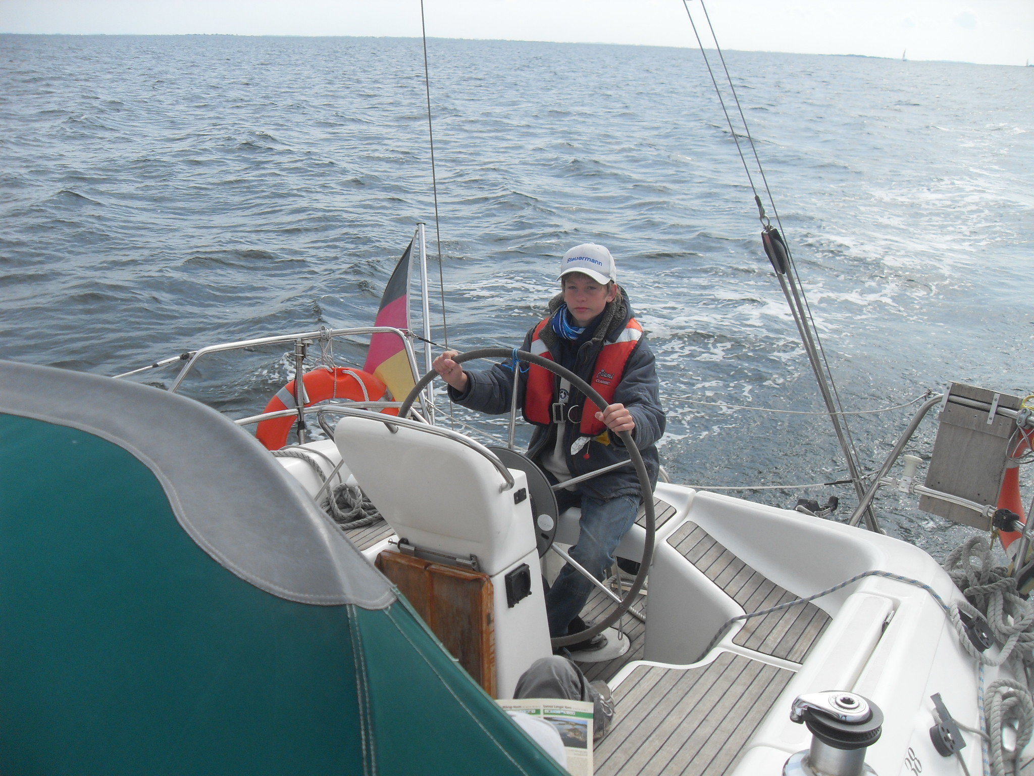 Als Steuermann auf der SY Lüderitz am Fehmarnbelt (August 2011)